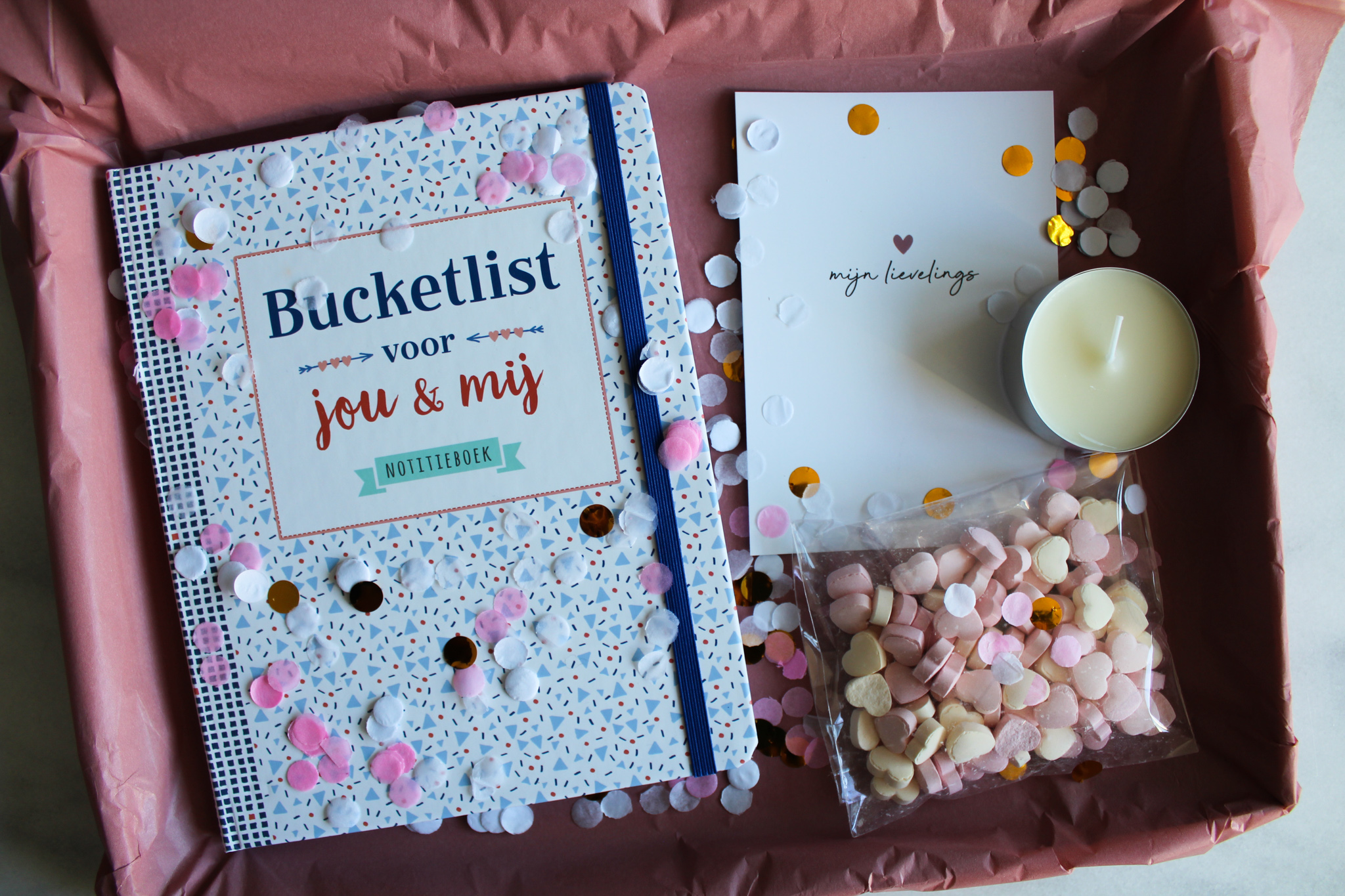 Goede Moederdag cadeaupakket - Bucketlist boek voor jou & mij JU-29