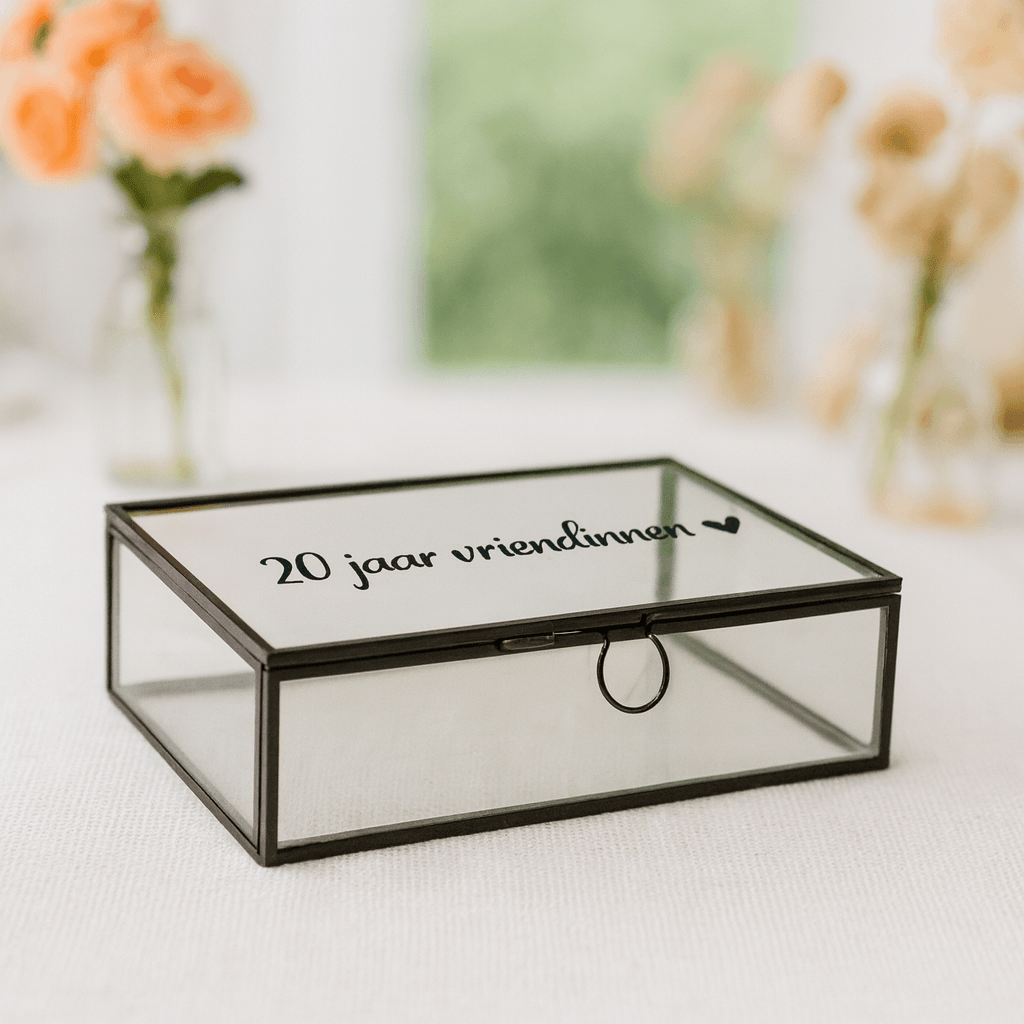 memorybox glazen box gepersonaliseerd cadeau zwart glazen box vriendinnen foto's herinneringen