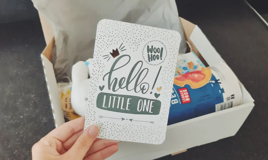 kraamcadeau nederlands buitenland kraampakket