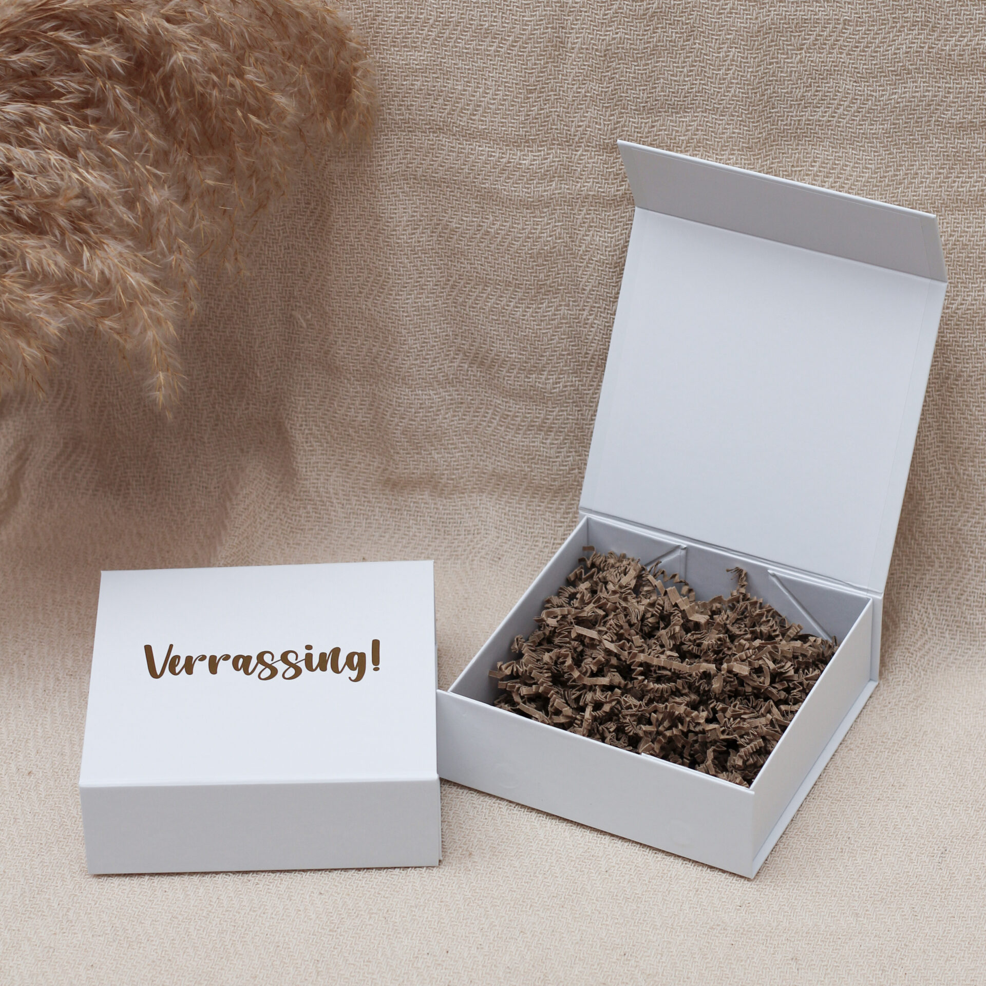 verrassing cadeaubox s ideefabriek zwangerschapsaankondiging tegoedbon giftbox getuige ceremoniemeester vragen cadeau